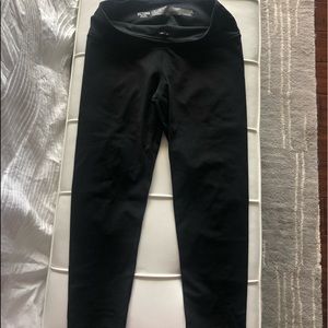 Black workout leggings